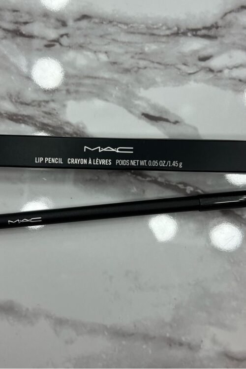 Ember Trace LinerRich, deep, warm-toned brown with an empowering undertone.