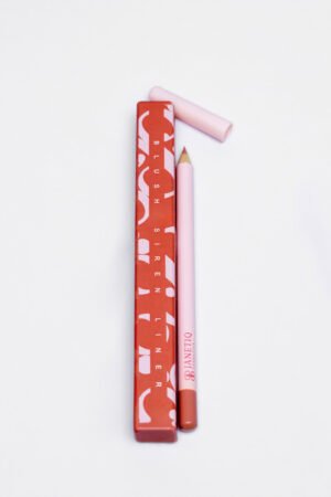<strong>Blush Siren Lip Liners </strong><br> Soft, flirtatious, but with a statement-making glow.