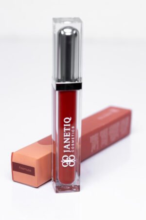 <strong>Firemuse Lip Matte </strong><br> A sultry, sophisticated ruby shade with allure and edge.